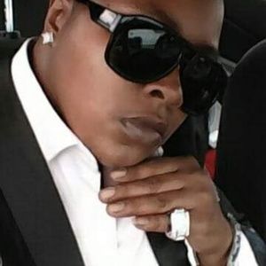 Meet your Posher, Venecia